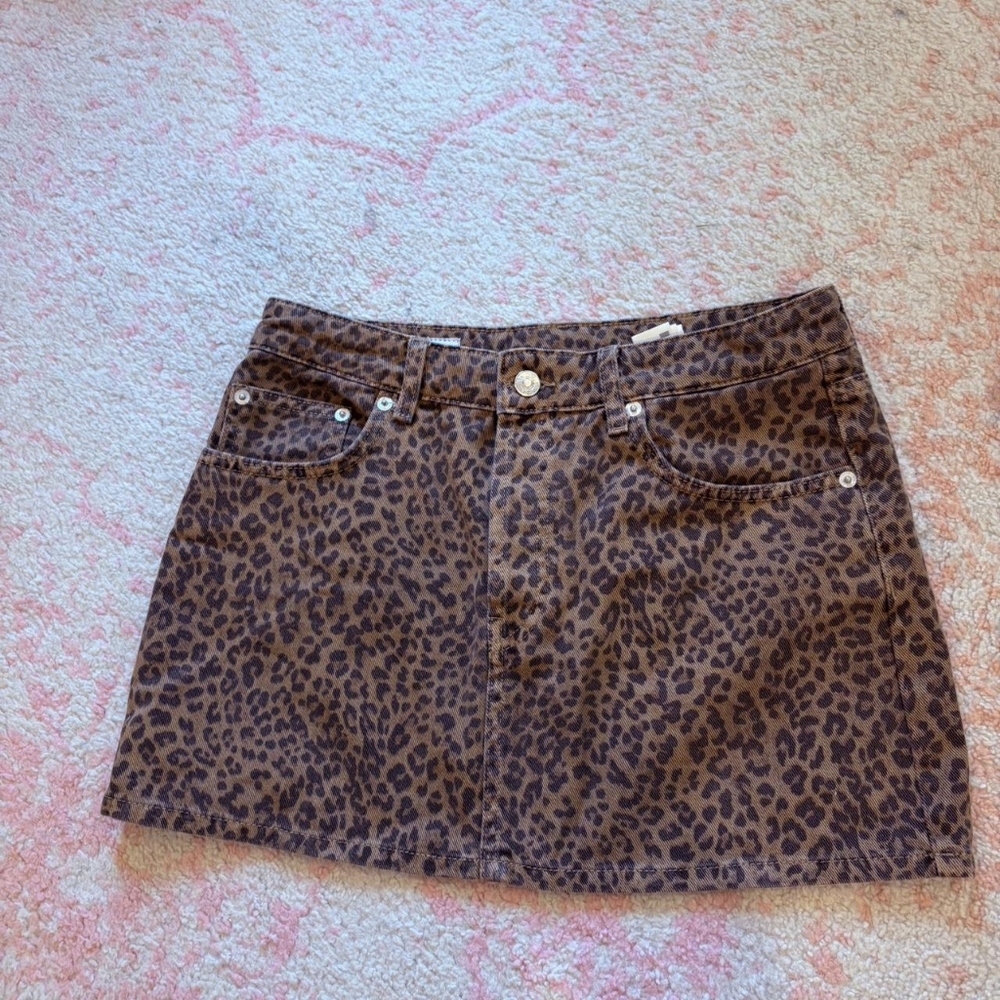 Leopard Print Mini Skirt